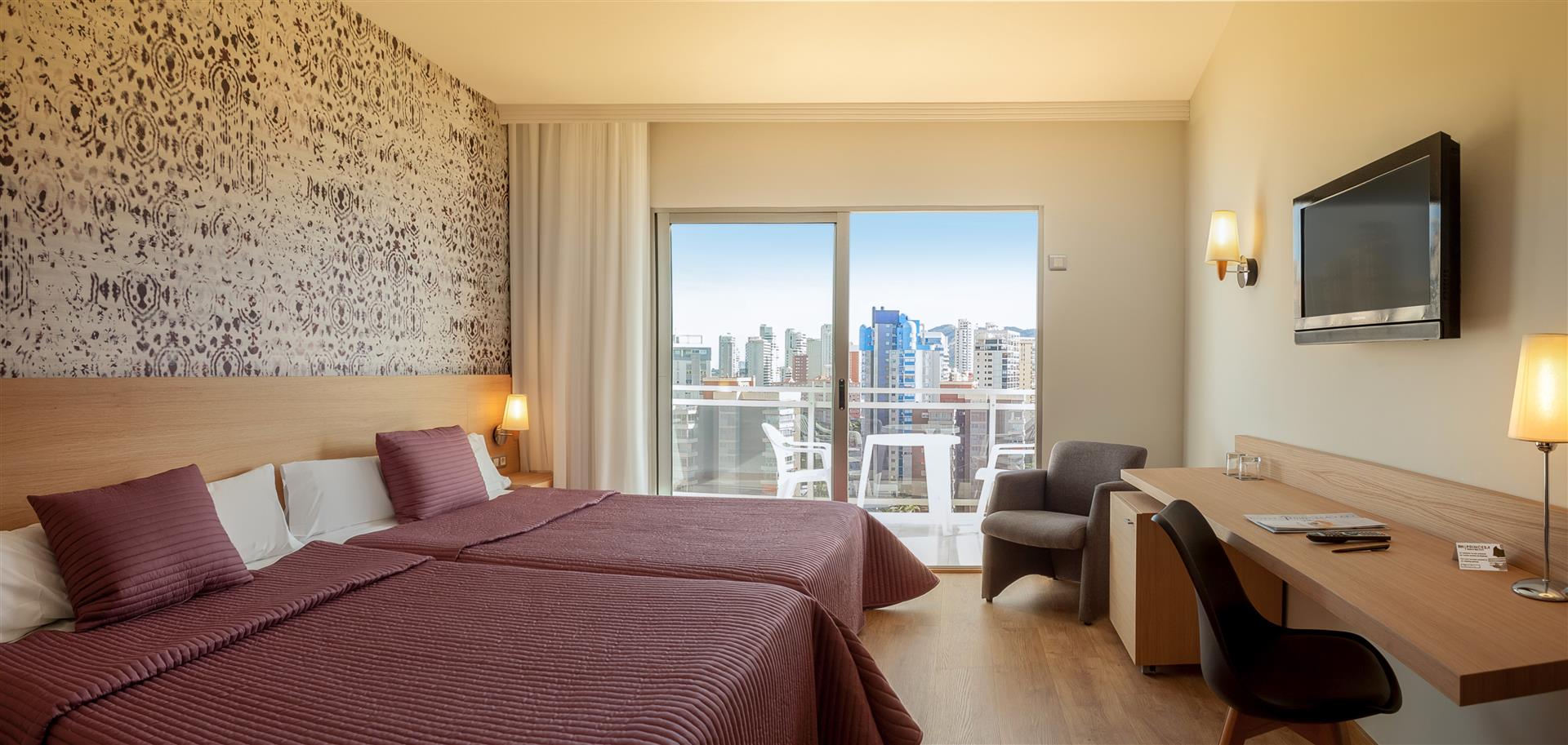 Rooms Hotel RH Princesa Benidorm - Triple, individual and ...